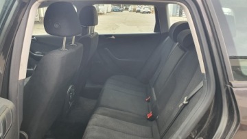 Volkswagen Passat B7 Variant 2.0 TDI CR DPF BlueMotion 140KM 2010 VW PASSAT Variant 2.0 TDI 140 KM DSG, zdjęcie 22