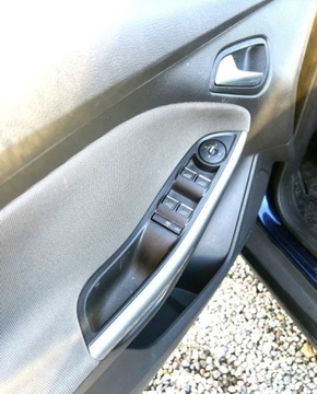 Ford Focus III Kombi 1.6 Duratec 105KM 2011 Ford Focus w BDB stanie z najlepsza jednostka napedowa 1.6 Benzyna 1.6, zdjęcie 3