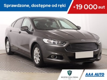 Ford Mondeo V Sedan 2.0 TDCi 150KM 2016 Ford Mondeo 2.0 TDCI, Salon Polska, Klima