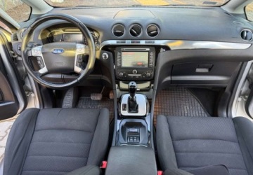 Ford S-Max I Van Facelifting 2.0 Duratorq TDCi DPF 163KM 2015 Ford S-Max Ford S-Max 2.0 TDCi DPF Titanium MPS6 2.0 Diesel 163KM, zdjęcie 10