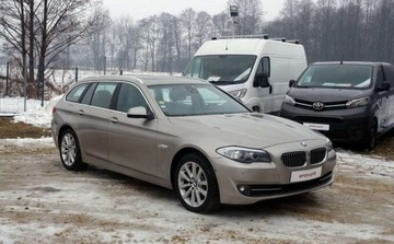 BMW Seria 5 F10-F11 Touring 530d 258KM 2011 BMW Seria 5 530d xDrive Bogate wyposazenie Serwisowany w ASO BMW Uszkodzon, zdjęcie 2