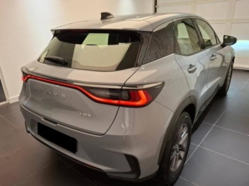 Lexus LBX 1.5 Hybrid 136KM 2025 LEXUS LBX LBX 1.5 Hybrid Suv 136KM 2025, zdjęcie 3