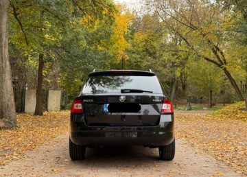 Skoda Fabia III Kombi 1.4 TDI 90KM 2015 Skoda Fabia 1.4 TDI Ambition, zdjęcie 2
