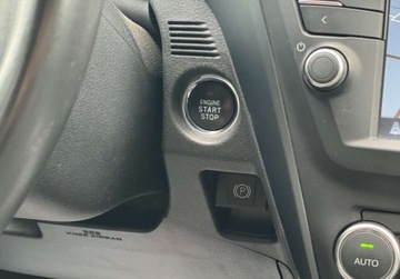 Toyota Avensis III Wagon Facelifting 2015 1.8 Valvematic 147KM 2017 Toyota Avensis 1,8 147KM Xenon Climatronic NAVI Kamera LED ASO Dla wymagaj, zdjęcie 17