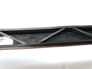 LIŠTA DEKORACE DESKY ROZDĚLOVACÍ LANCIA PHEDRA