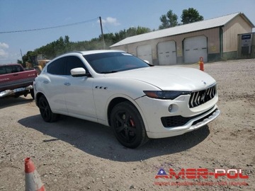 Maserati Levante 2017 Maserati Levante S_LUXURY_4x4 3.0 Benzyna 424KM