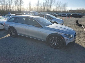 Mercedes Klasa E W213 2022 Mercedes-Benz Klasa E 450 4M All-Terrain 2022 3.0l 3.0 Benzyna 362KM, zdjęcie 4