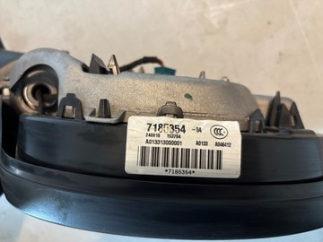 BMW 1 E81 E82 E88 ZRCÁTKO KOMPLETNÍ PRAVÉ 5PIN