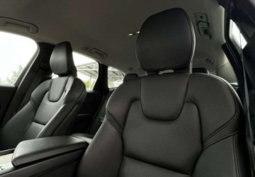 Volvo XC60 II 2021 Volvo XC 60 Skora Automat 4x4 Kamera Navi PDC Virtual B5 FV23, zdjęcie 14