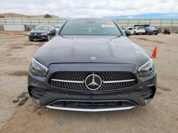 Mercedes Klasa E W213 2021 Mercedes-Benz Klasa E 2021 MERCEDES-BENZ E 450 4MATIC 3.0 Benzyna 362KM, zdjęcie 5