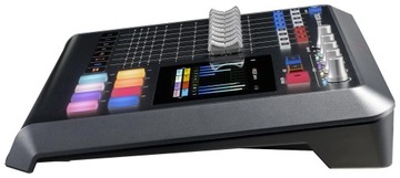 Tascam Mixcast 4 — микшер для записи подкастов