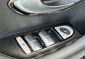 Mercedes Klasa E W213 All-Terrain 2.0 220d 194KM 2018 Mercedes-Benz Klasa E 4x4 Head-Up Navi Kamera Skora Automat FV23, zdjęcie 37