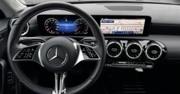 Mercedes CLA C118/X118 Coupe Facelifting 1.3 200 163KM 2024 Mercedes-Benz CLA Salon PL Od Dealera Kamera Android Podgrzewane fotele MB, zdjęcie 12