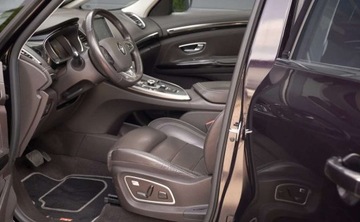 Renault Espace V Van 1.8 Energy TCe 225KM 2018 Renault Espace Renault Espace 1.8 TCe Energy Initiale Paris EDC 7os 1.8, zdjęcie 9