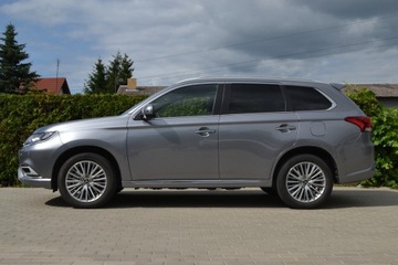 Mitsubishi Outlander III 2019 PHEV 2.4 4x4 NAJBOGATSZA WERSJA, zdjęcie 5