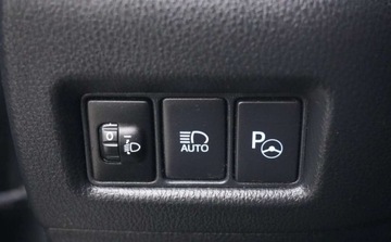 Toyota C-HR I Crossover 1.2L Turbo 116KM 2017 Toyota C-HR Bezwypadkowa Serisowana 1-Wlasciciel Navi JBL Blis Radary Piek, zdjęcie 28
