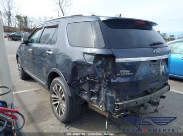 Ford Explorer VI 2018 Ford Explorer Explorer 4x4 Platinum, zdjęcie 2