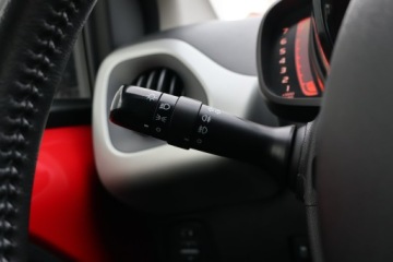 Toyota Aygo II Hatchback 5d 1.0 VVT-i 69KM 2014 Toyota Aygo 1.0 VVT-i, Salon Polska, Klima, zdjęcie 17