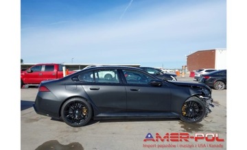 BMW Seria 5 G90-91 M Sedan 4.4 V8 727KM 2024 BMW M5 _G90_727 KM_Najnowszy model_845 Km przebiegu 4.4 Hybryda Plug-in, zdjęcie 4