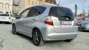 Honda Jazz III 1.4 i-VTEC 100KM 2008 Honda Jazz Benzyna Moc 99KM Zarejestrowany, zdjęcie 12