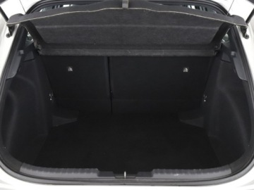 Toyota Corolla XII Hatchback 1.2 Turbo D-4T 116KM 2019 Toyota Corolla klima auto LED kamera, zdjęcie 19