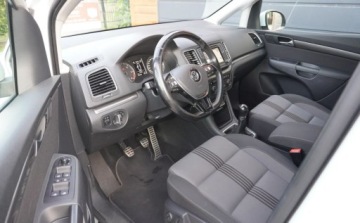 Volkswagen Sharan II Van Facelifting 2.0 TDI SCR 150KM 2017 Volkswagen Sharan Bezwypadkowy Serwisowany 1-Wlasciciel Navi Kamera Pdc Ra, zdjęcie 36