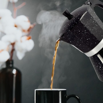 Кофеварка с давлением на итальянском