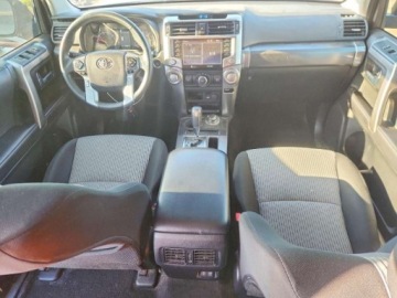 Toyota 2021 Toyota 4-Runner SR5 2021 4.0 Benzyna 270KM, zdjęcie 8