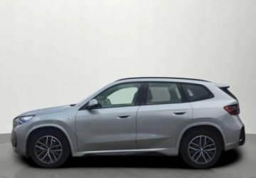 BMW X1 U11 Crossover 1.5 18i 136KM 2023 BMW X1 1.5 Benzyna 136KM, zdjęcie 2