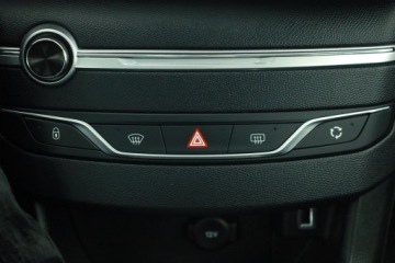 Peugeot 308 II SW Facelifting 1.5 BlueHDI 130KM 2019 Peugeot 308 1.5 BlueHDi, Salon Polska, Serwis ASO, zdjęcie 13