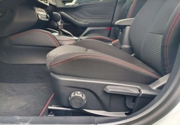 Ford Focus IV 2025 Ford Focus Ford Focus 1.0 EcoBoost mHEV ST-Line X Hybryda 155KM, zdjęcie 17