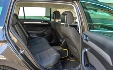 Volkswagen Passat B8 Variant 2.0 TDI 190KM 2015 Volkswagen Passat 2,0TDI (190KM) DSG Bezwypadkowy 2.0 Diesel 190KM, zdjęcie 12