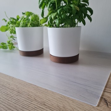 Защитный коврик для столовой матовой стойки 2 мм 100x100 см.