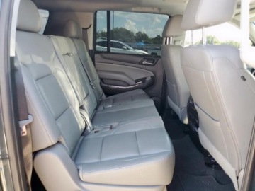 Chevrolet Suburban GMT900 2019 Chevrolet Suburban 2019r. 5.3L SUBURBAN K1500 LT 5.3 Benzyna 355KM, zdjęcie 10