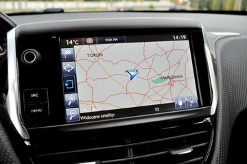 Peugeot 2008 I SUV Facelifting 1.2 PureTech 110KM 2016 Peugeot 2008 _1.2T 110 KM Lift Navi Led Klima, zdjęcie 20