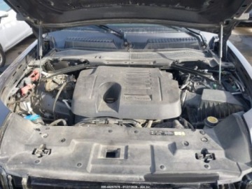 Land Rover Defender IV (L663) 2023 Land Rover Defender 110 SE 2023 3.0 Benzyna 395KM, zdjęcie 8