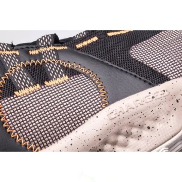 ТРЕККИНГОВЫЕ КРОССОВКИ UNDER ARMOR ЗАРЯЖЕННЫЕ MAVEN TREK 40.5