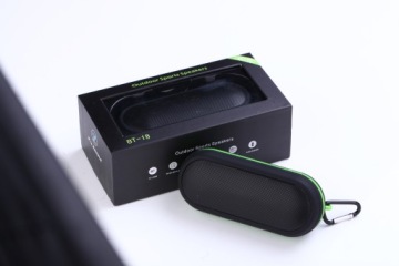 Мини Bluetooth водонепроницаемая колонка для спорта и активного отдыха C18 Green