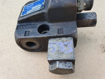 ПРИОРИТЕТНЫЙ КЛАПАН A80 STILL R70 ВИЛОЧНЫЙ ПОГРУЗЧИК