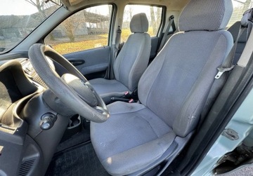 Fiat Punto II Hatchback 1.2 i 60KM 2003 Fiat Punto Lift, nowe badanie techniczne, nowe hamulce 1.2 Benzyna 60KM, zdjęcie 4