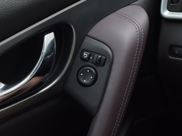 Nissan Qashqai II Crossover Facelifting 1.3DIG-T 140KM 2019 Nissan Qashqai 1.3 DIG-T, 1. Właściciel, zdjęcie 16