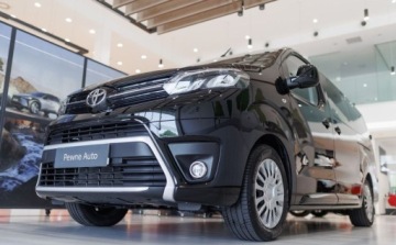 Toyota 2024 Toyota Proace Verso Verso 2.0 D4-D Long Business Aut. 2.0 Diesel 177KM, zdjęcie 16