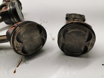 PORSCHE CAYENNE I TŁOK KORBOWÓD 3.2 250 KM BFD