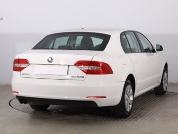 Skoda Superb II Sedan Facelifting 1.4 TSI 125KM 2014 Skoda Superb 1.4 TSI, Salon Polska, Xenon, Klima, zdjęcie 4