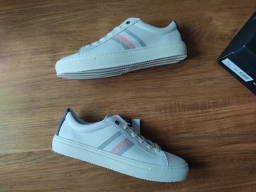 TOMMY HILFIGER sneakersy adidasy trampki r 44 / 45