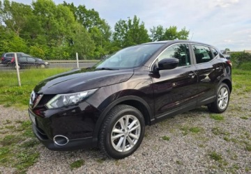 Nissan Qashqai II Crossover 1.2 DIG-T 115KM 2016 Nissan Qashqai Nissan Qashqai 1.2 DIG-T Acenta 1.2 Benzyna 115KM, zdjęcie 2