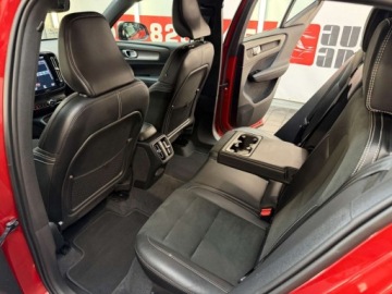 Volvo XC40 2022 Volvo XC 40 R-Design 1.5 benzyna 163 konny full serwis volvo auto jak NOWE, zdjęcie 32