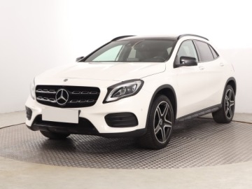Mercedes GLA I Off-Roader Facelifting 2.0 220 184KM 2019 Mercedes GLA GLA 220 4MATIC, Salon Polska, zdjęcie 1