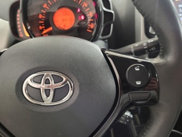 Toyota Aygo II Hatchback 5d 1.0 VVT-i 69KM 2014 Toyota Aygo 1.0 VVT-i X-play II (2014-) 1.0 VVT-i, zdjęcie 12