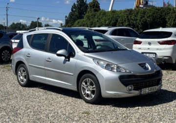 Peugeot 207 SW 1.4 VTi 95KM 2009 Peugeot 207 2009r. 1.4 Benzyna 95KM, zdjęcie 9